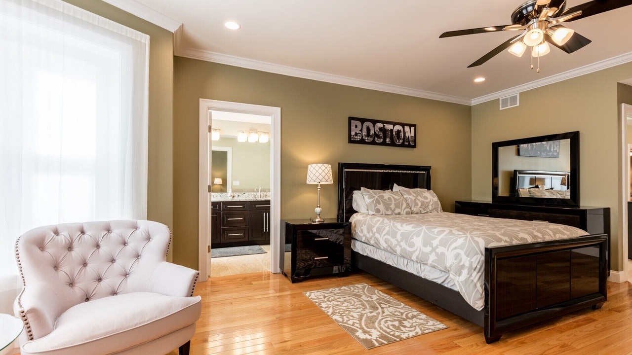 Photo of Bedroom in Longwood