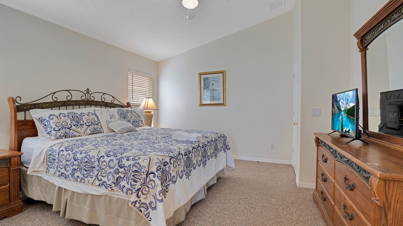 Photo of Bedroom in Windsor Palms