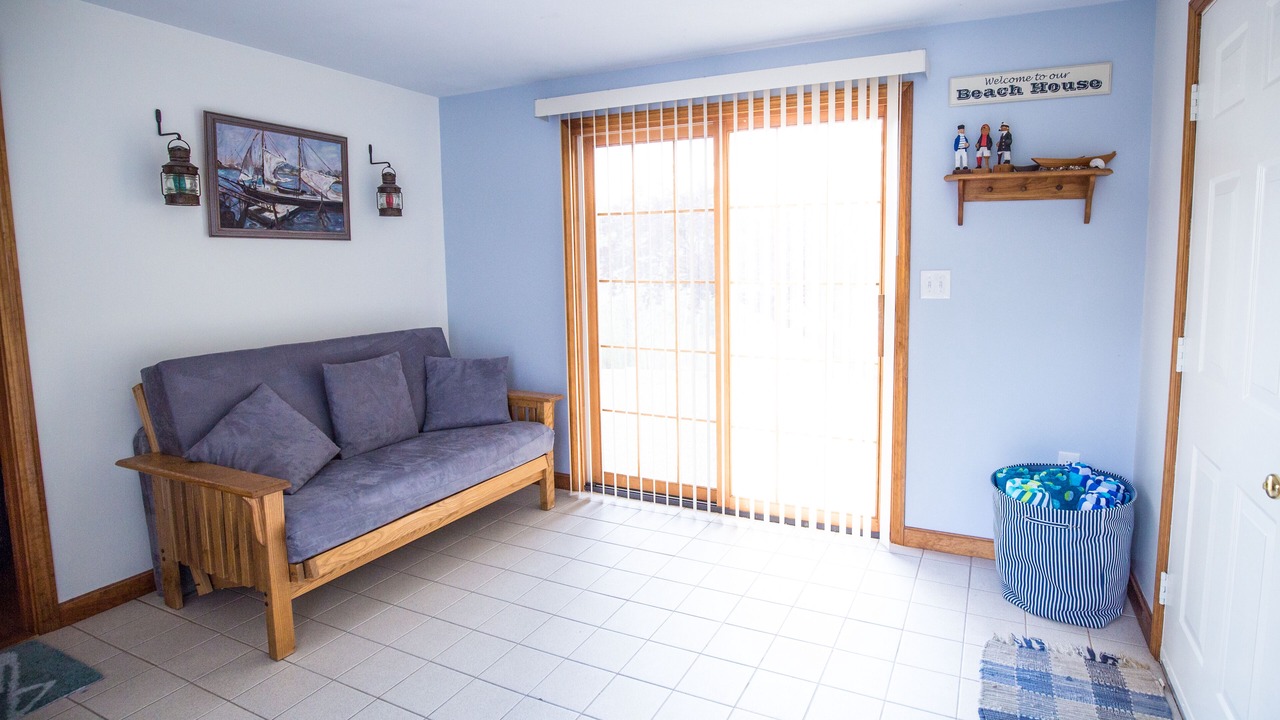 Photo of Livingroom in Gloucester