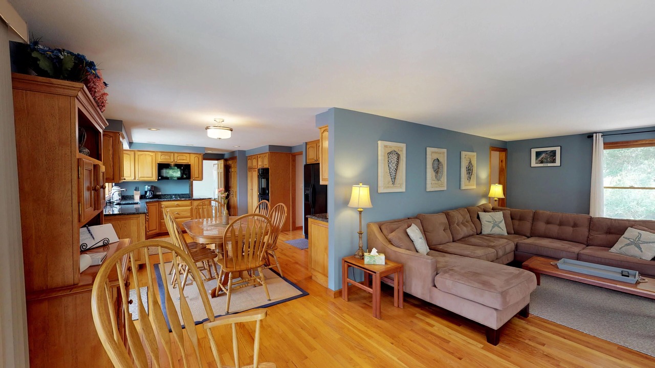Photo of Livingroom in Gloucester