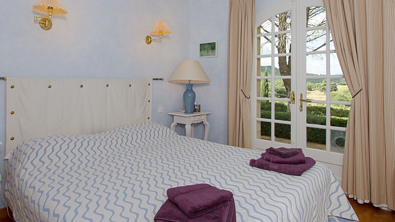 Photo of Bedroom in Cessenon-sur-Orb