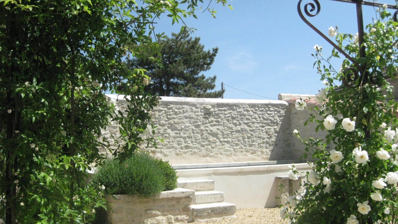 Photo of Outdoor in Goult