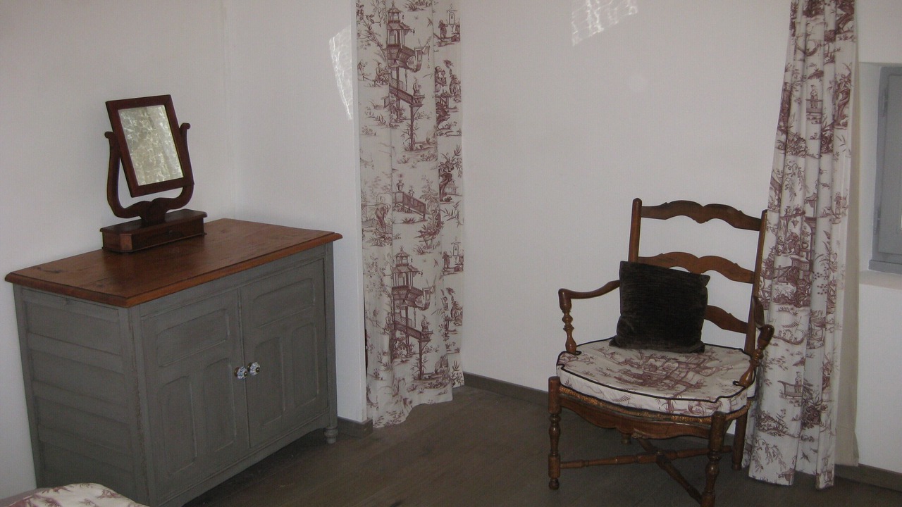 Photo of Bedroom in Goult