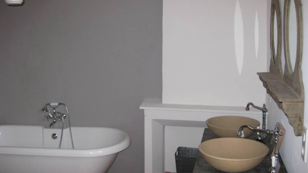 Photo of Bathroom in Goult
