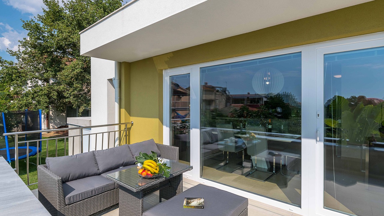 Photo of Patio Balcony in Peroj