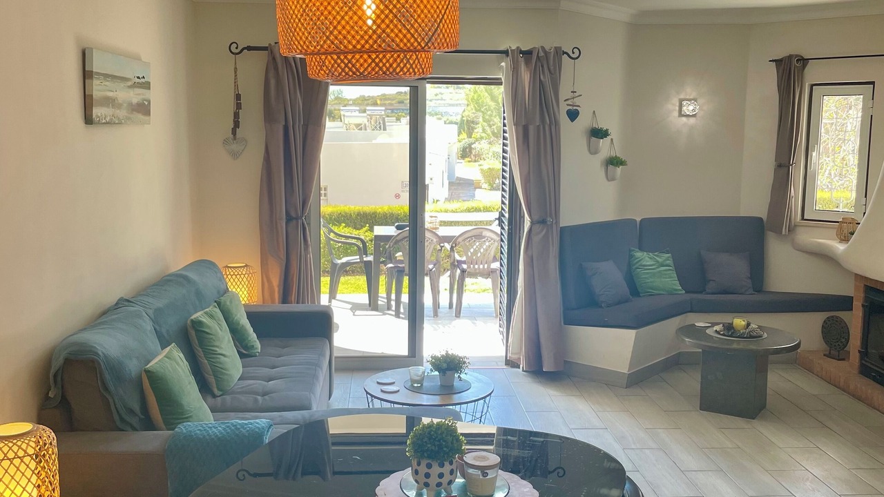 Photo of Livingroom in Alpouvar
