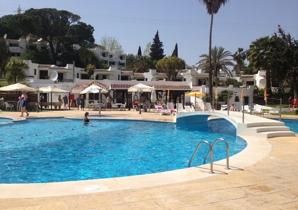 Photo of Others in Alpouvar