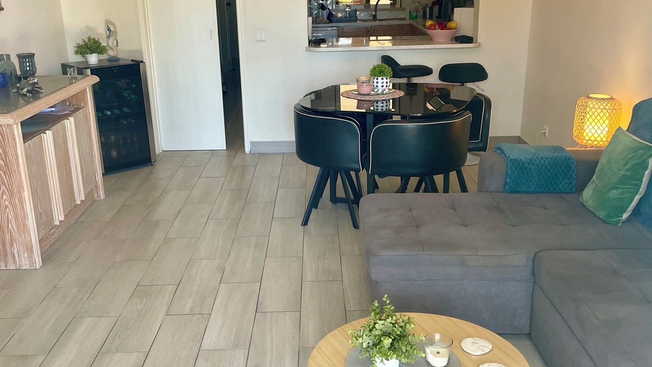 Photo of Livingroom in Alpouvar