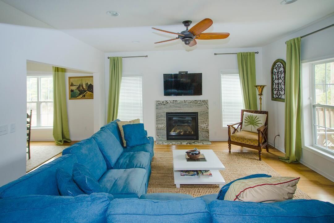 Photo of Others in Piney Island