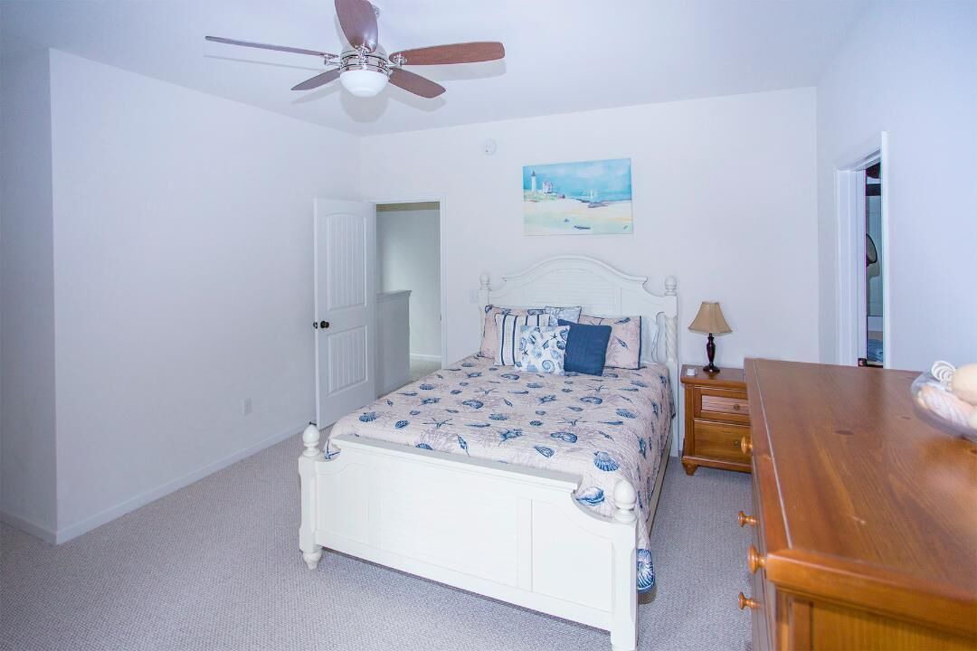 Photo of Bedroom in Piney Island