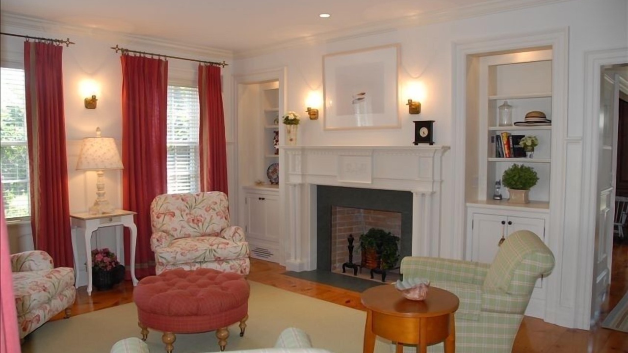 Photo of Livingroom in Edgartown