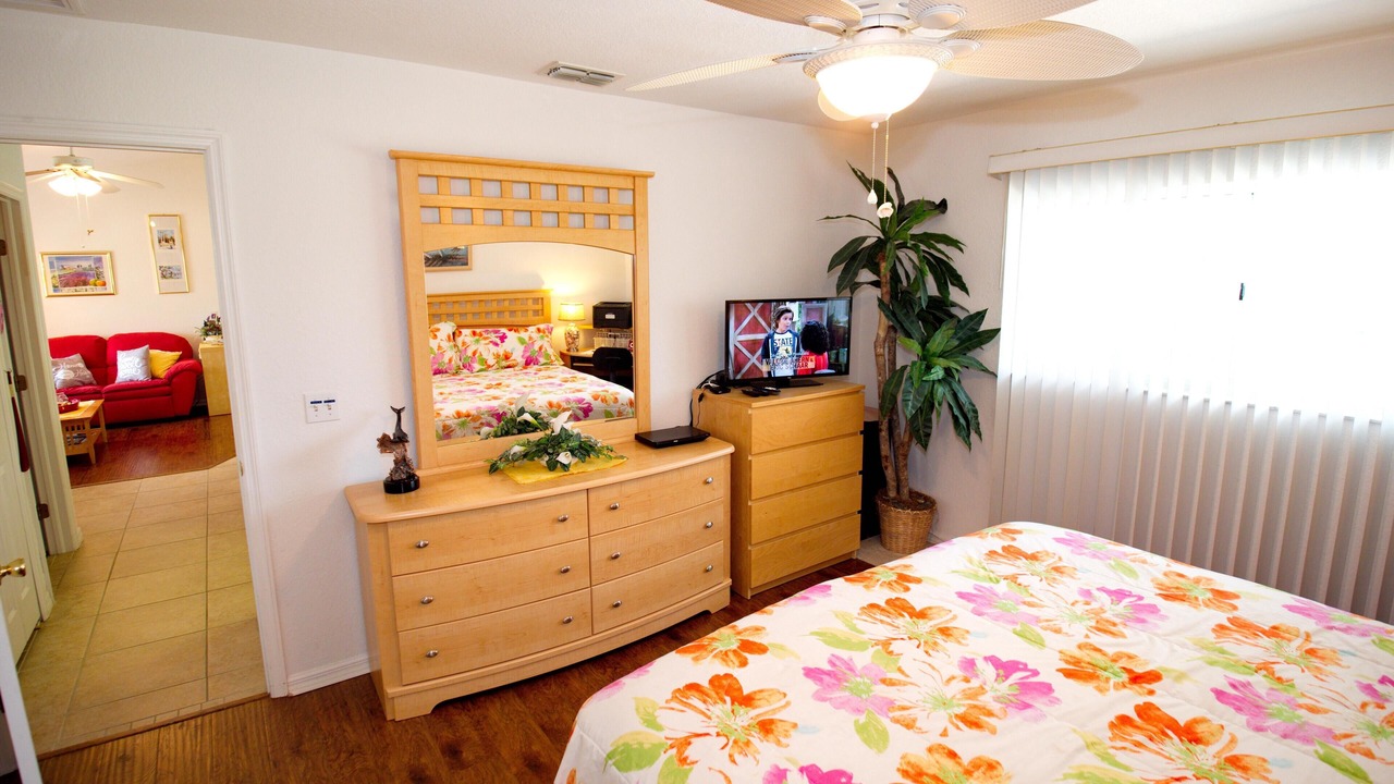 Photo of Bedroom in Mariner