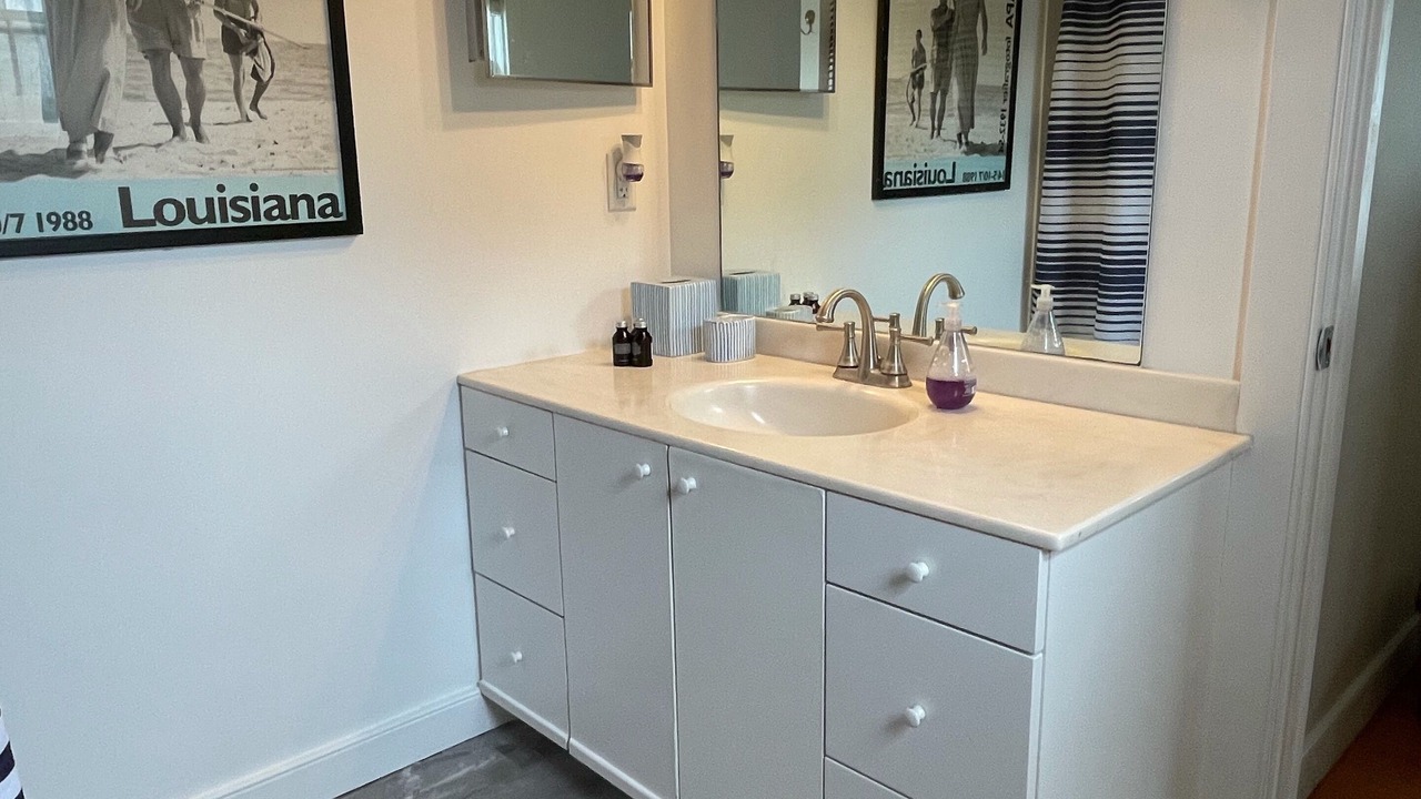 Photo of Bathroom in Madaket