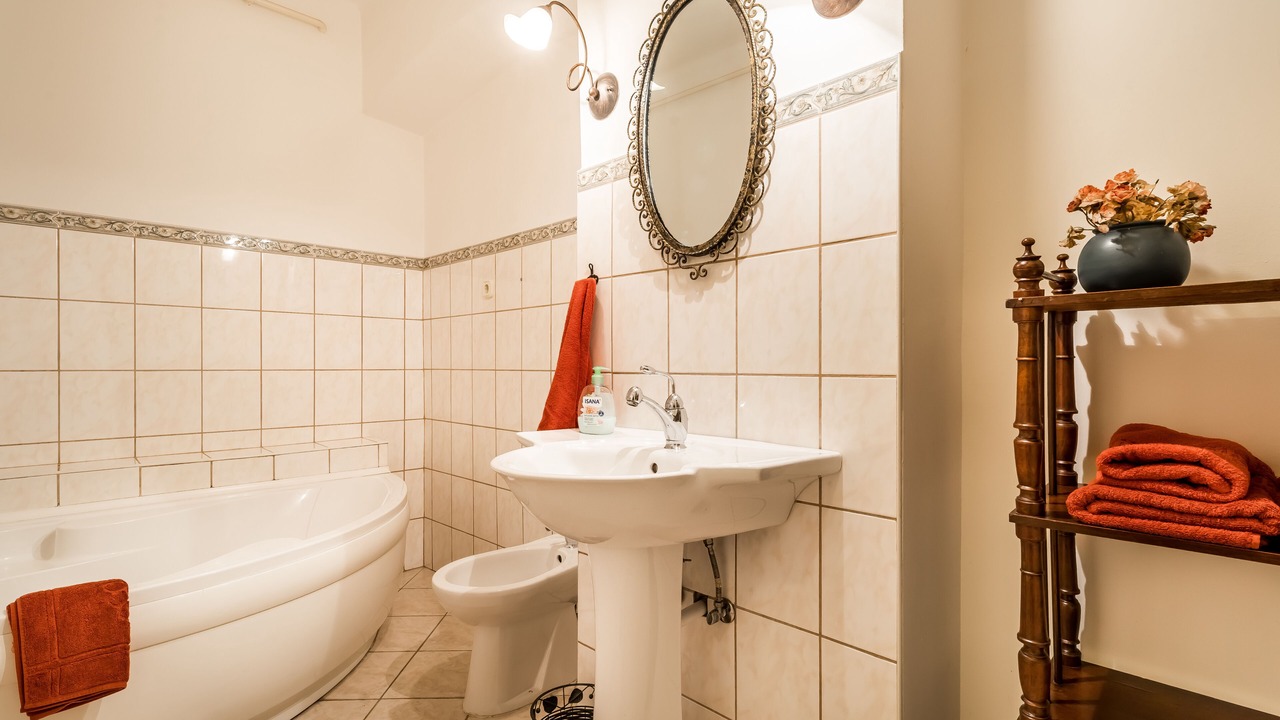 Photo of Bathroom in Csarnok negyed