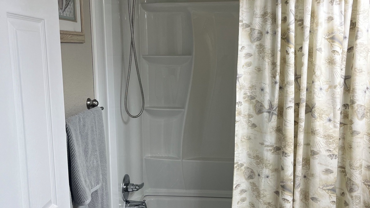 Photo of Bathroom in Iona