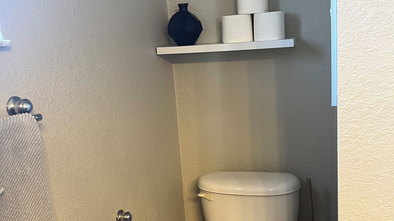 Photo of Bathroom in Iona