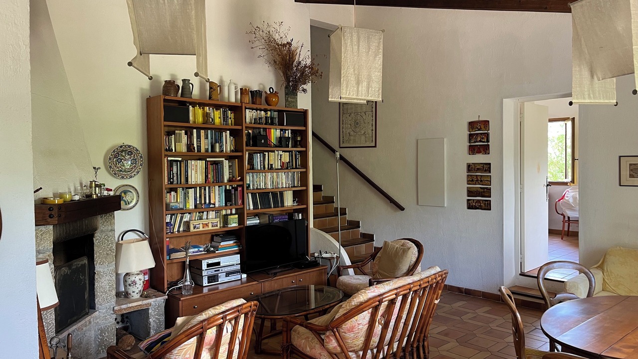 Photo of Livingroom in Saint-Paul-en-Foret