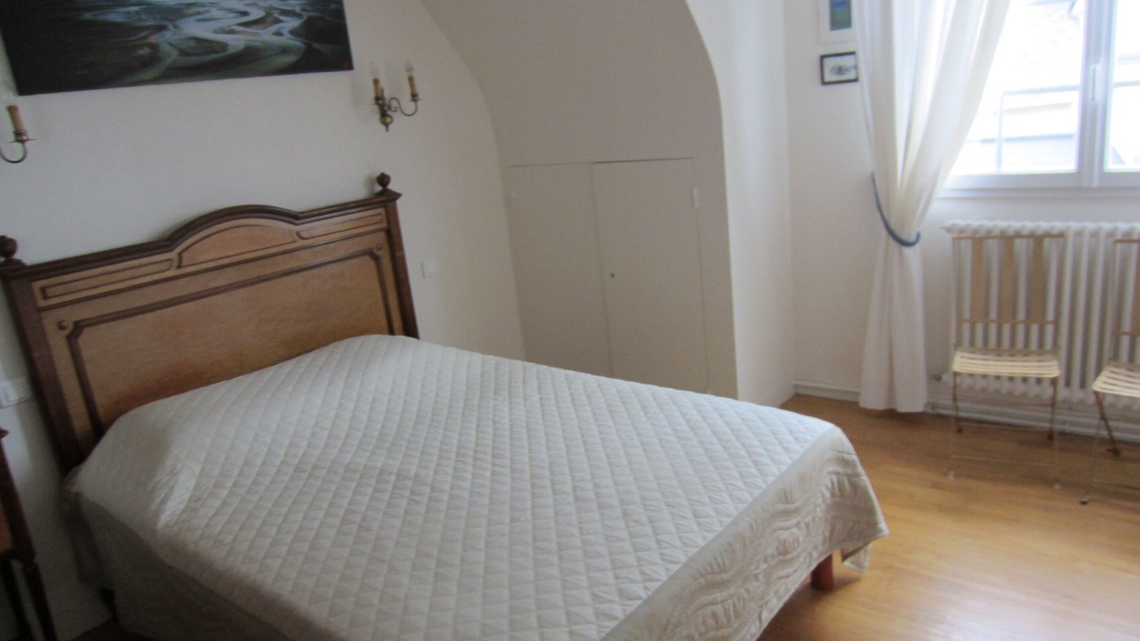 Photo of Bedroom in Saint-Ideuc