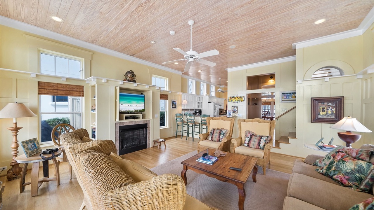 Photo of Livingroom in Sunnyside