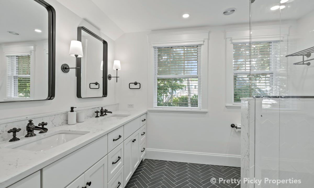 Photo of Bathroom in Orleans