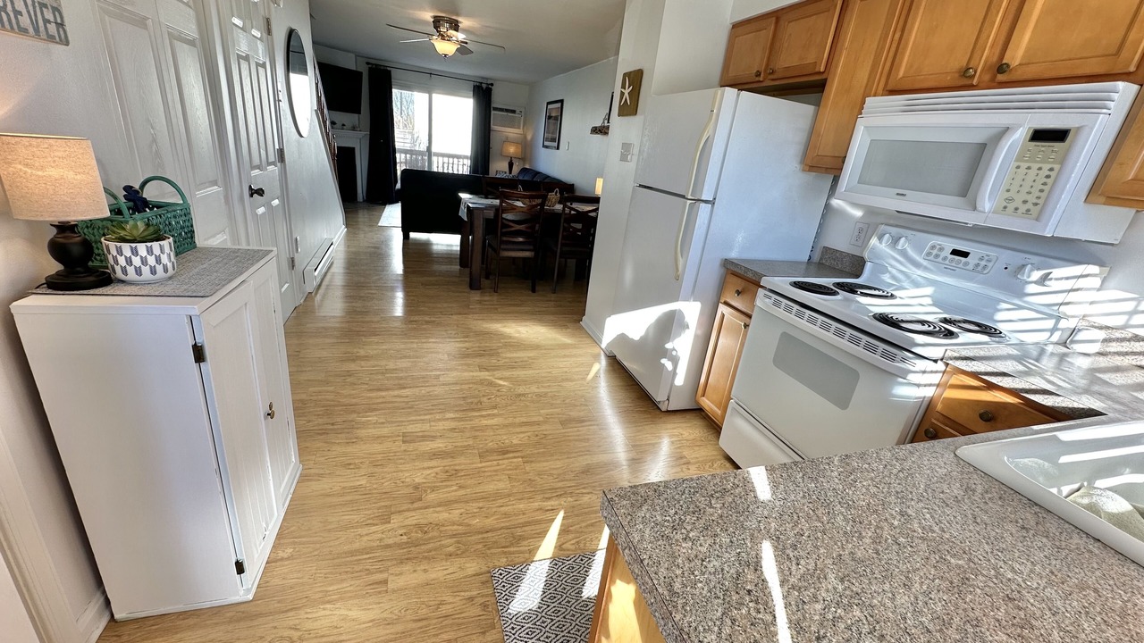 Photo of Kitchen in Caine Woods