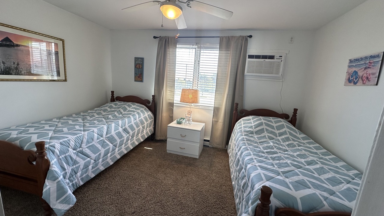 Photo of Bedroom in Caine Woods