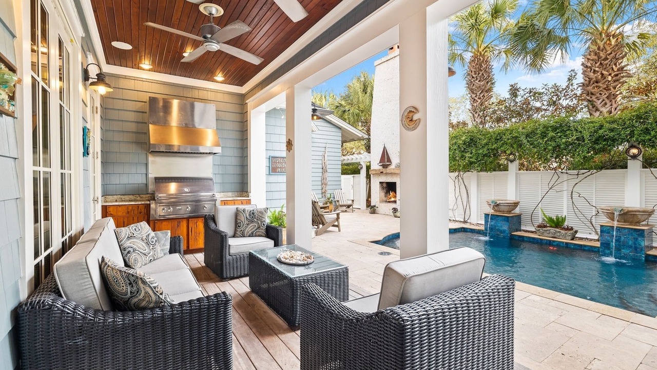 Photo of Patio Balcony in WaterSound Beach