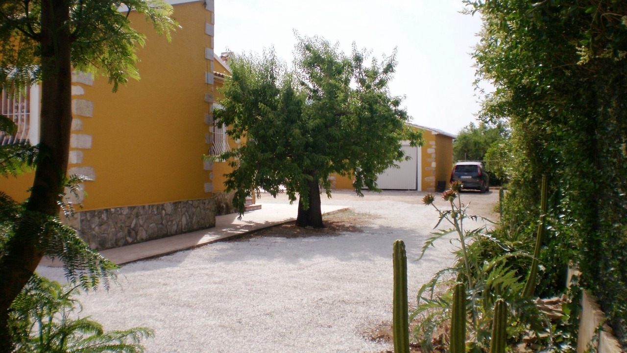 Photo of Outdoor in Jalon