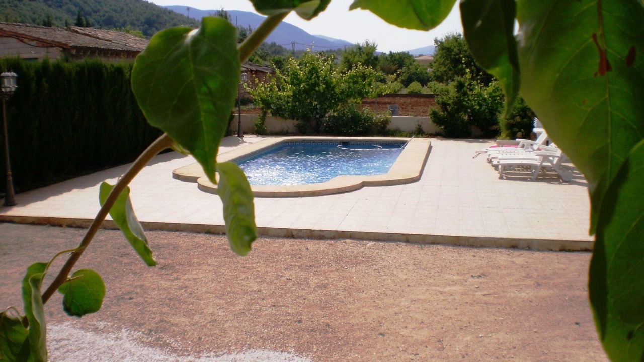 Photo of Outdoor in Jalon