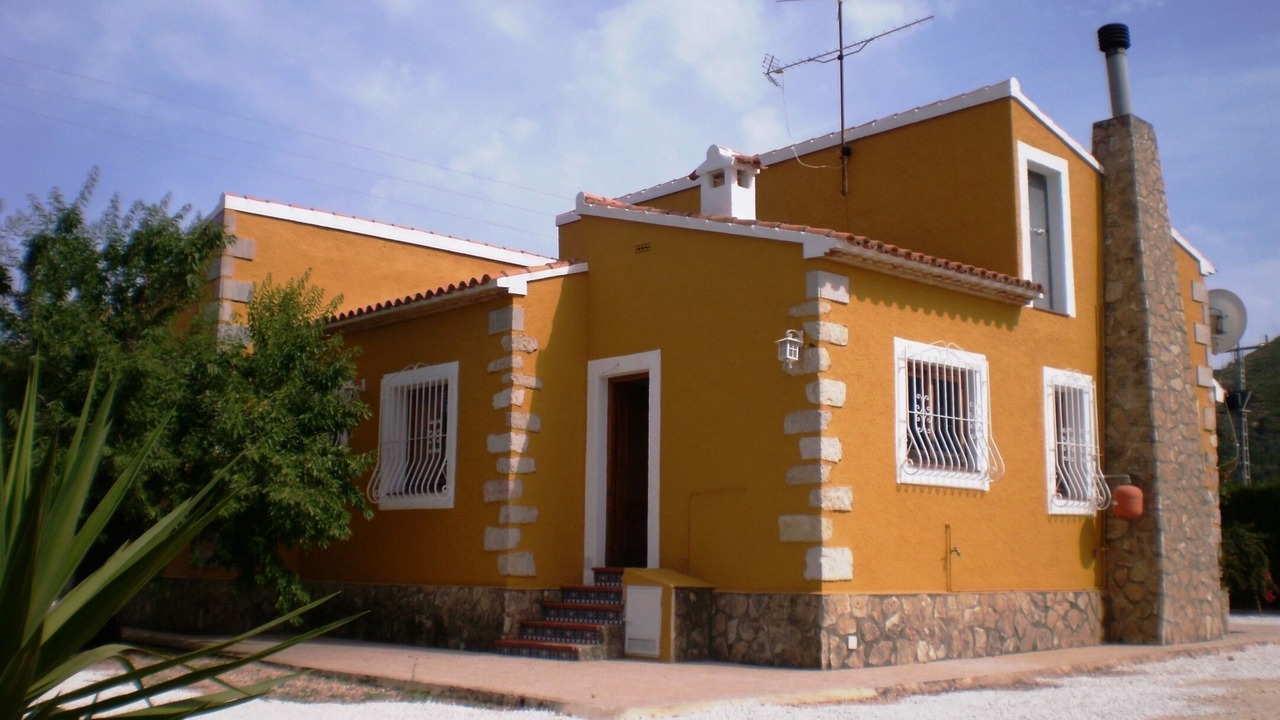 Photo of Outdoor in Jalon