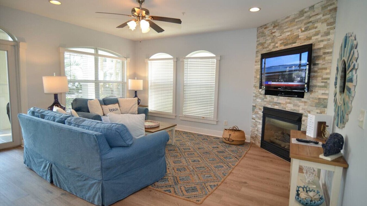 Photo of Livingroom in Seacrest Beach