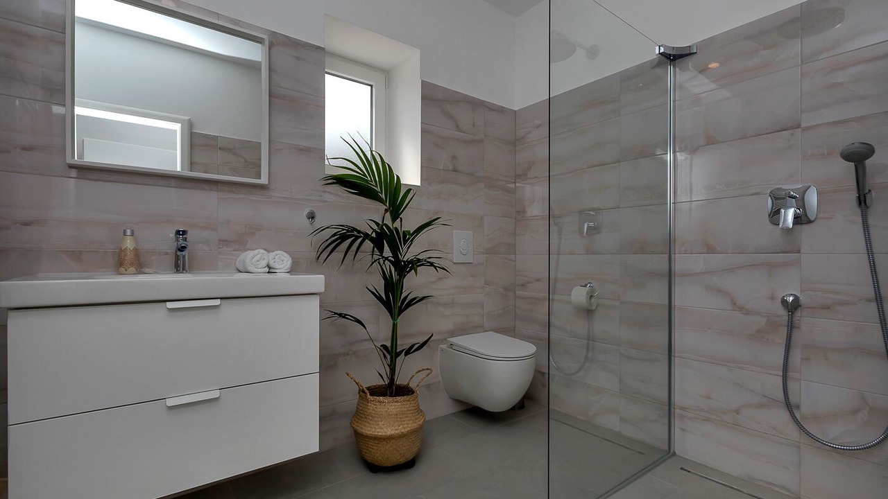 Photo of Bathroom in Baska Voda