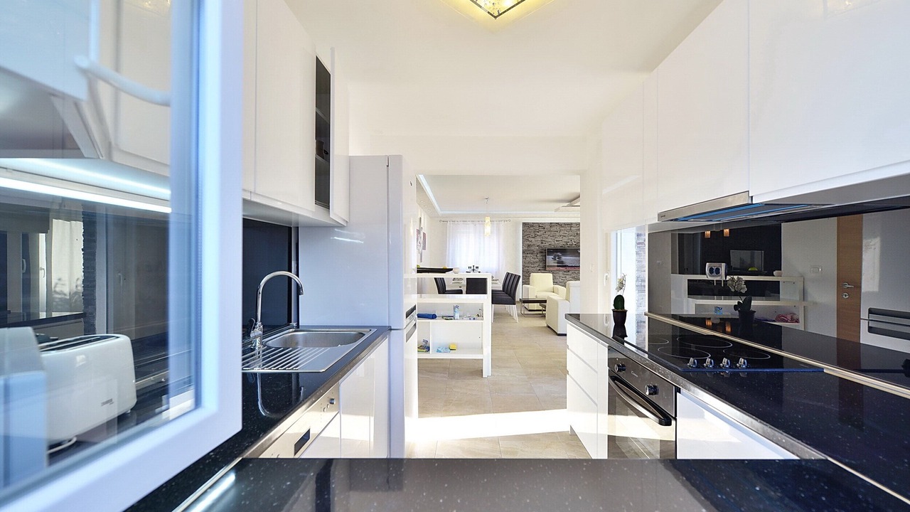 Photo of Kitchen in Slatine