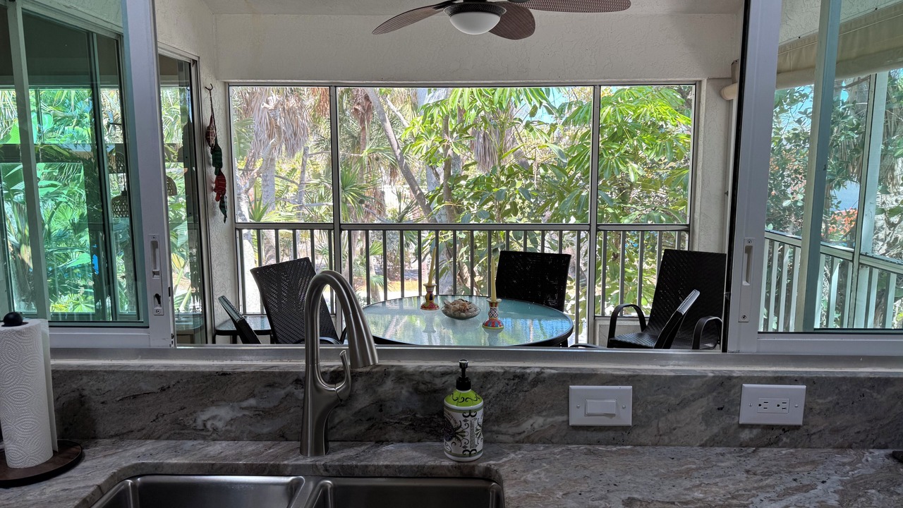 Photo of Patio Balcony in Captiva