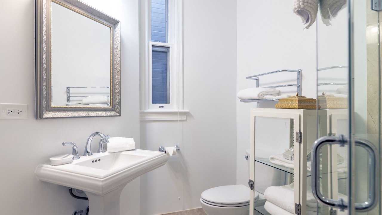 Photo of Bathroom in Dupont Circle
