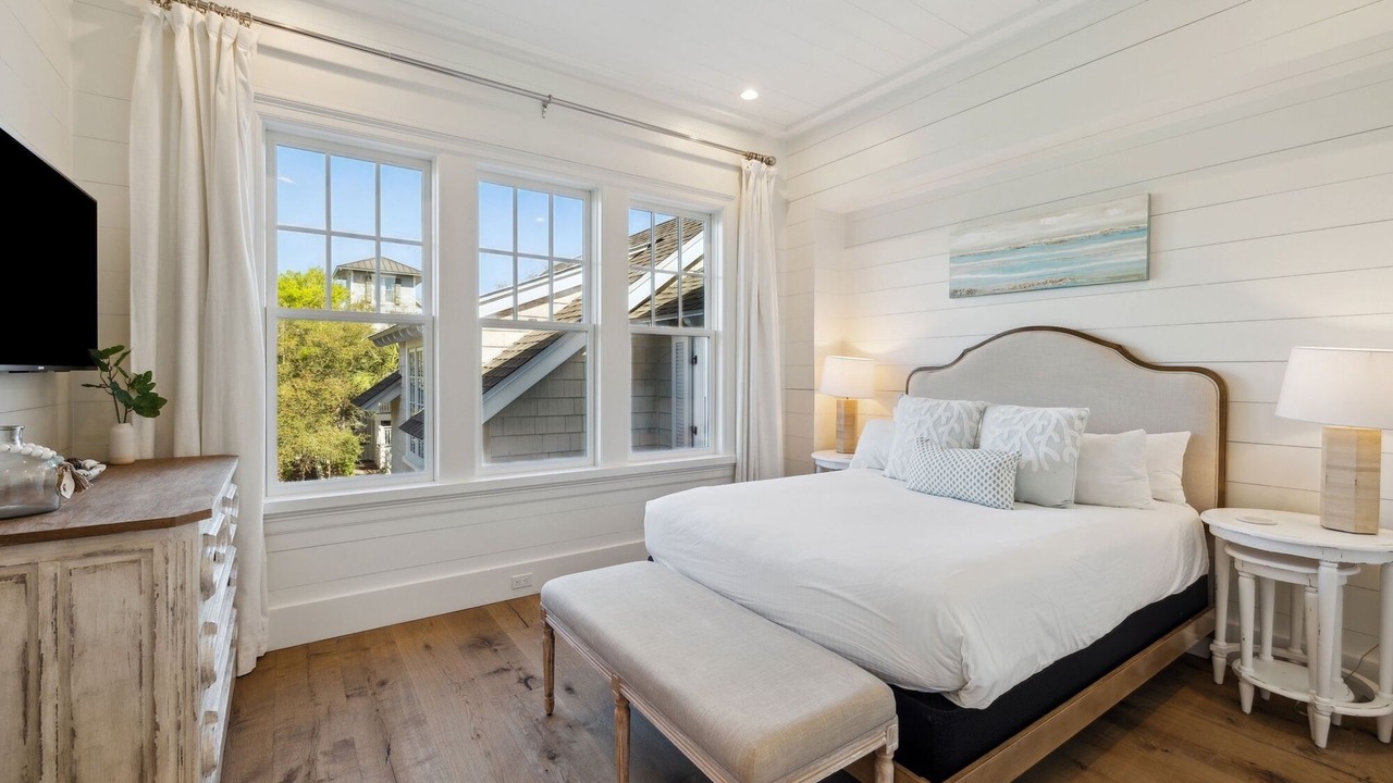 Photo of Bedroom in WaterSound Beach