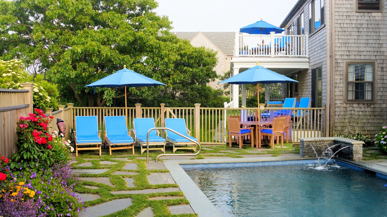 Photo of Outdoor in Tom Nevers