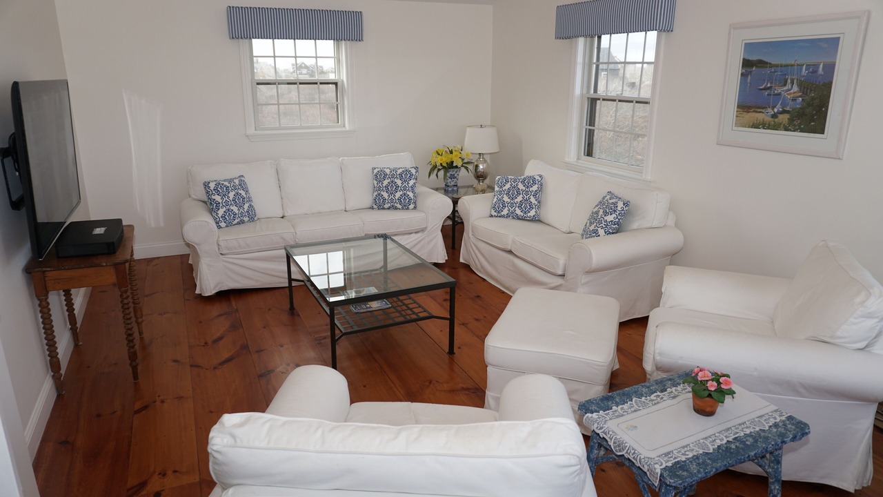 Photo of Bedroom in Tom Nevers