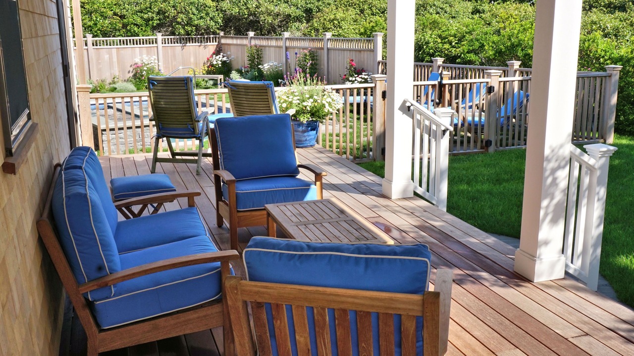Photo of Outdoor in Tom Nevers