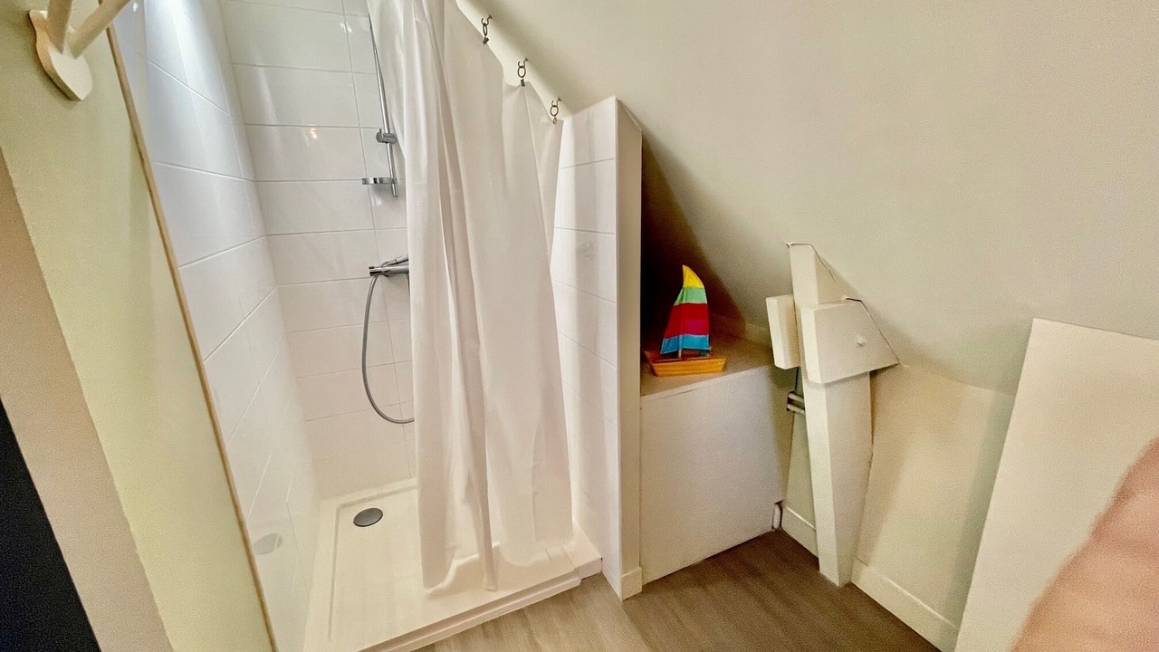 Photo of Bathroom in Arradon