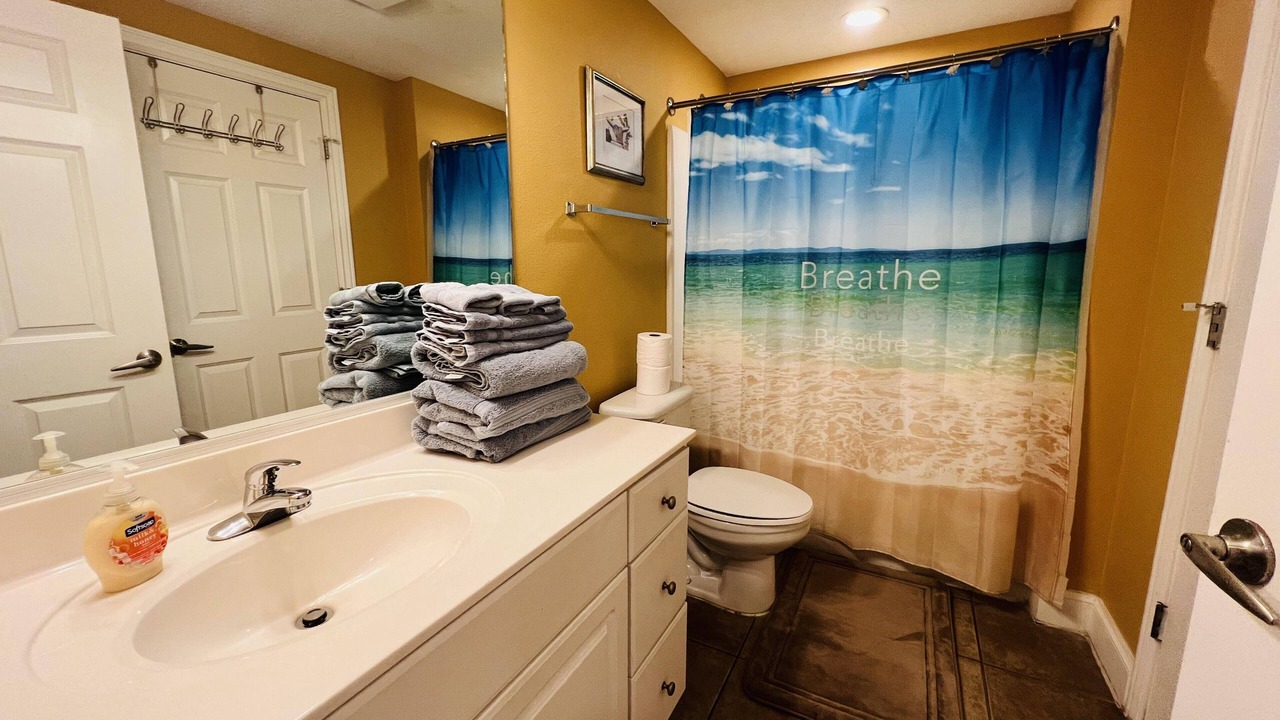 Photo of Bathroom in Long Beach