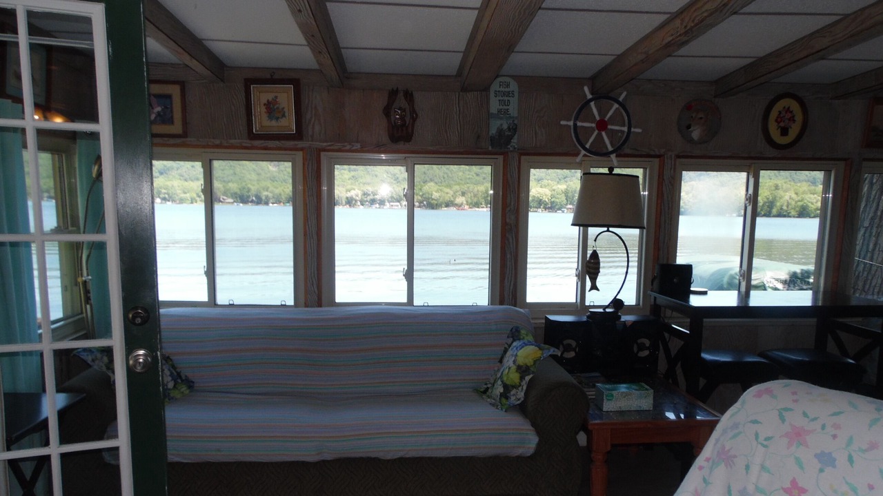 Photo of Bedroom in Honeoye