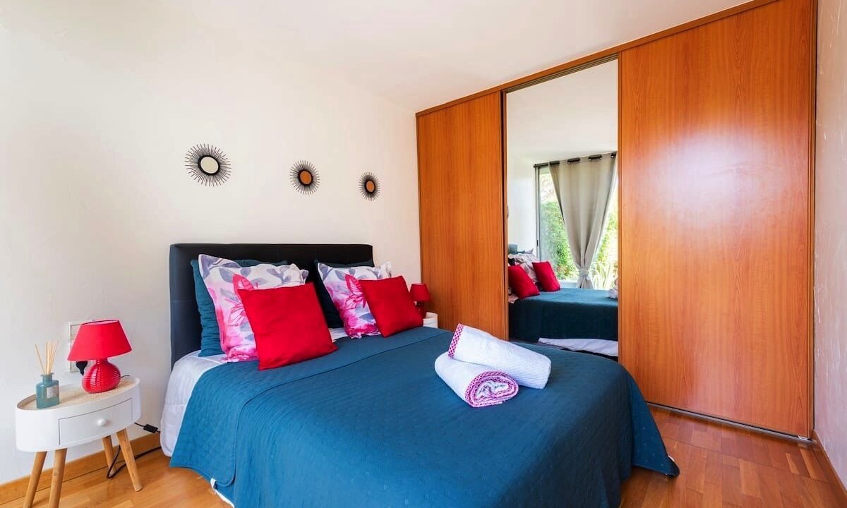 Photo of Bedroom in Cassis