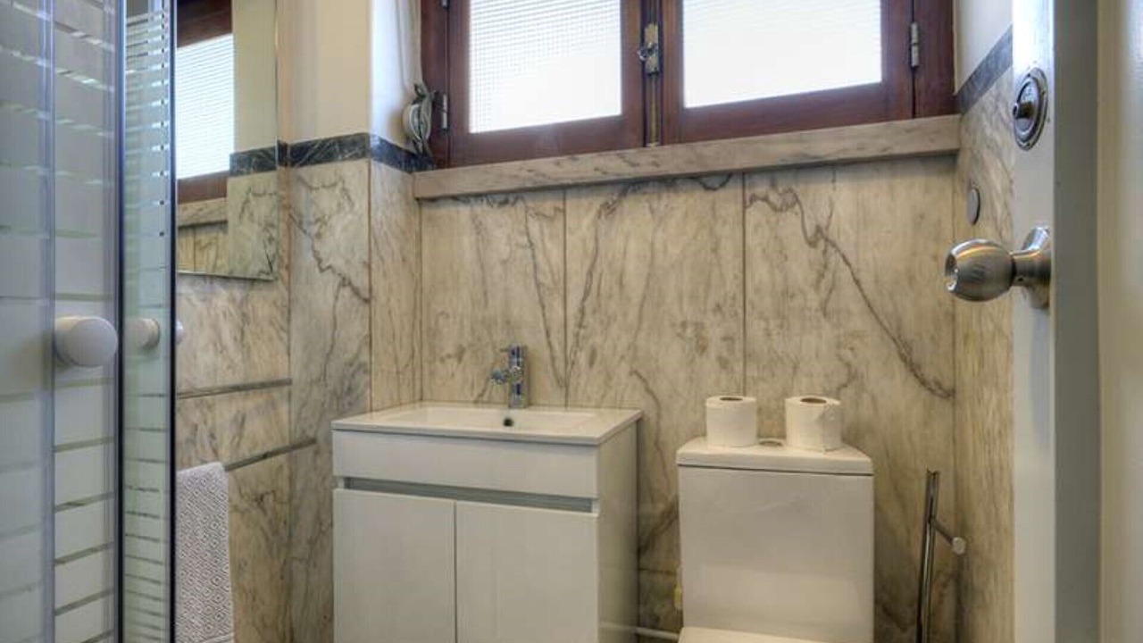 Photo of Bathroom in Santa Engracia