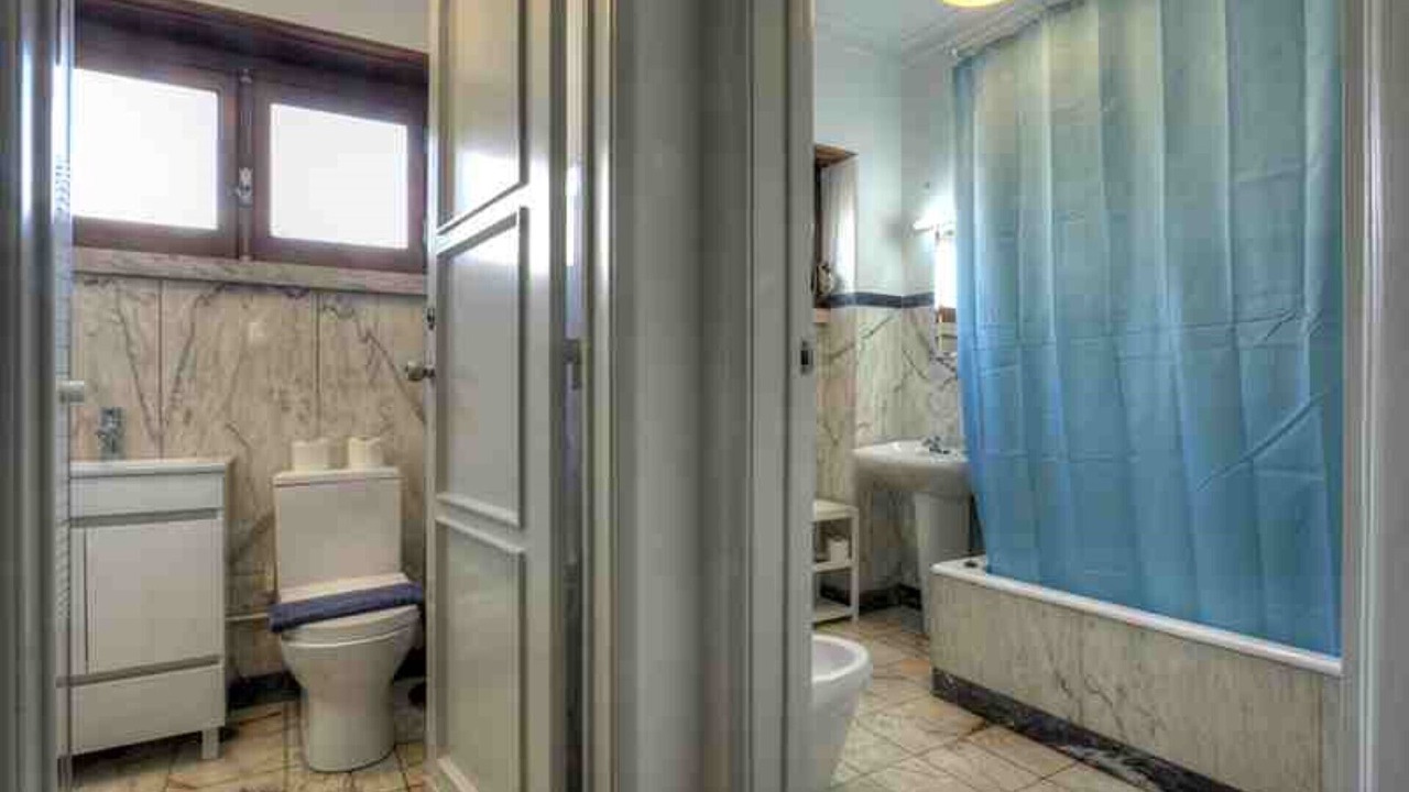 Photo of Bathroom in Alfama