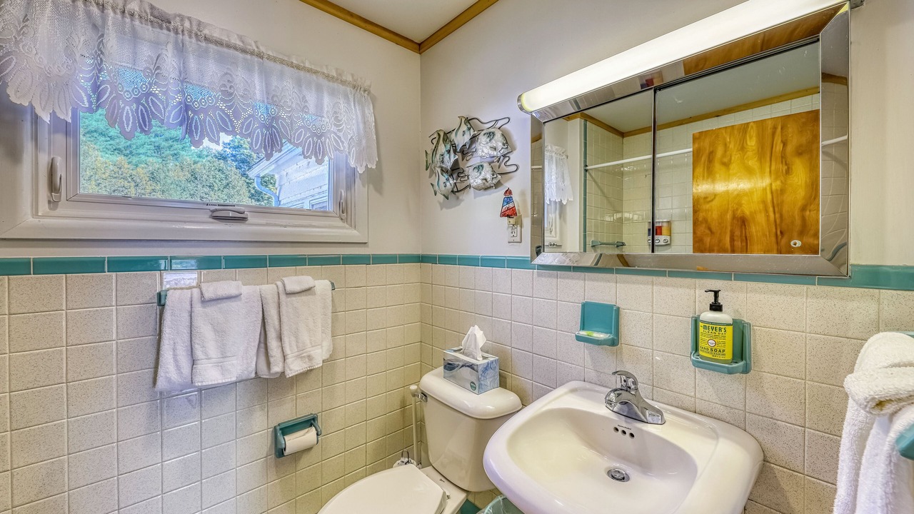 Photo of Bathroom in Brant Lake