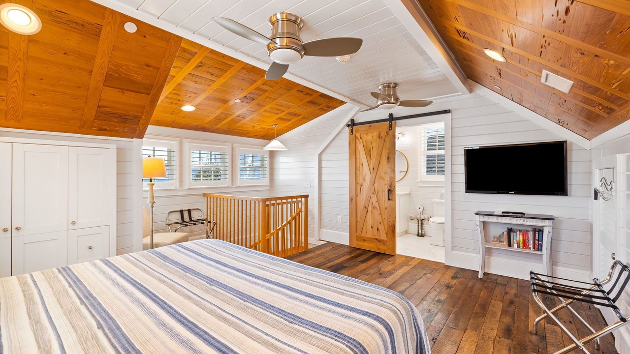 Photo of Bedroom in Rosemary Beach
