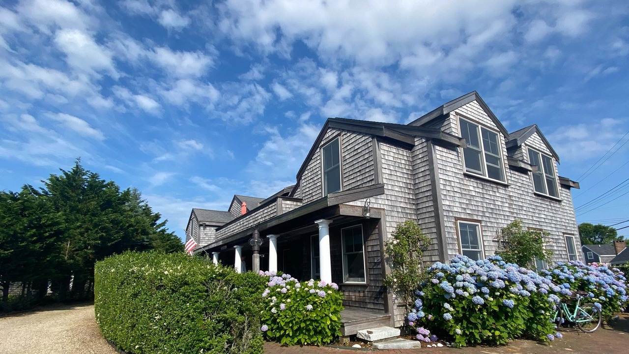 Photo of Others in Brant Point