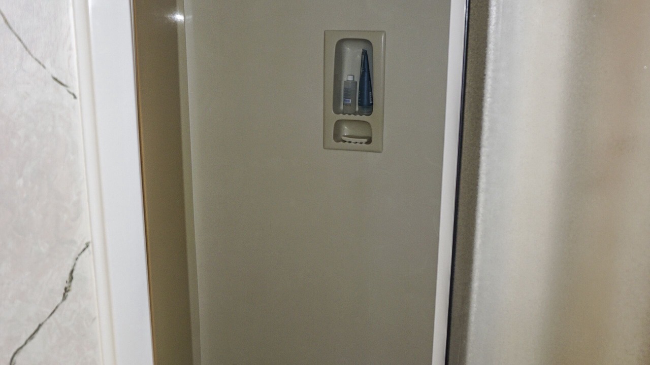 Photo of Bathroom in Holiday Isle