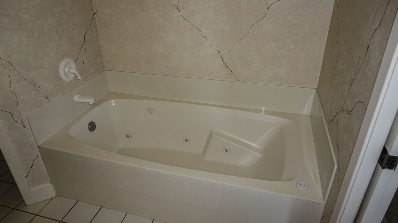Photo of Bathroom in Holiday Isle